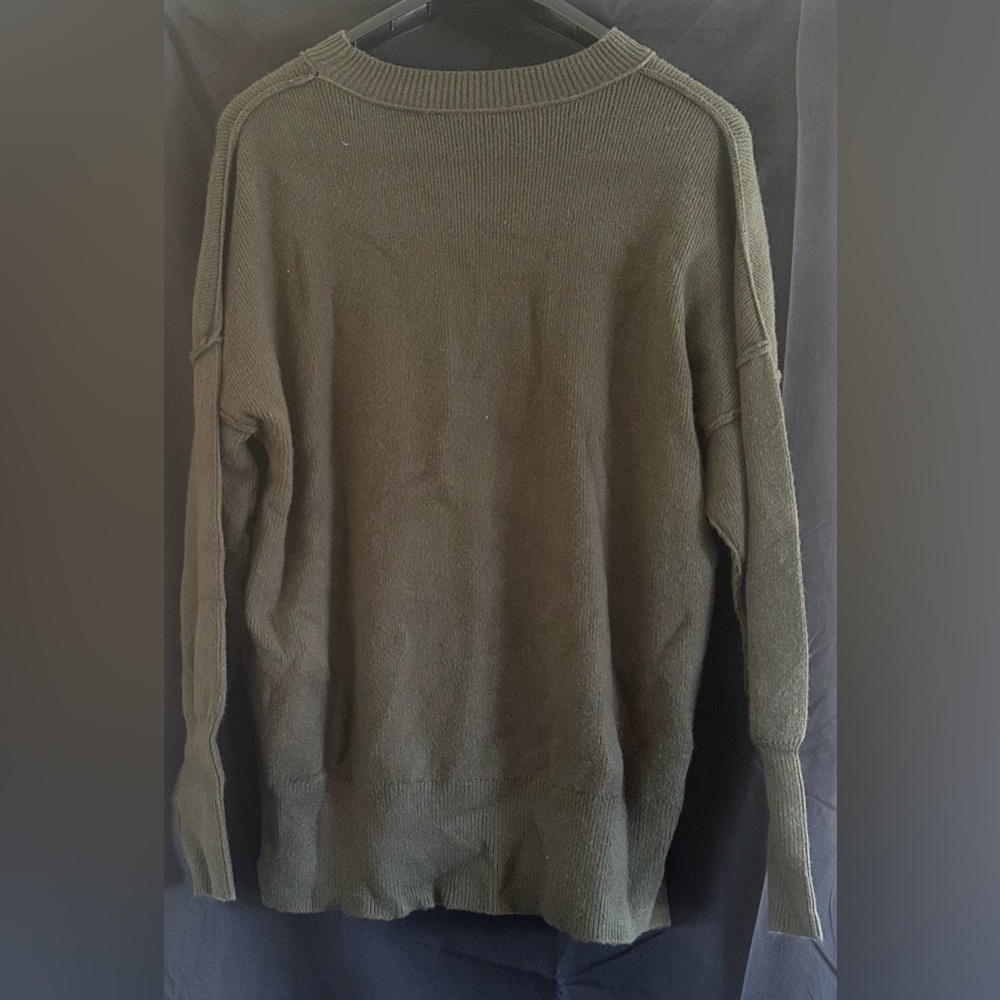 Women’s Olive Green Side Slit Sweatshirt